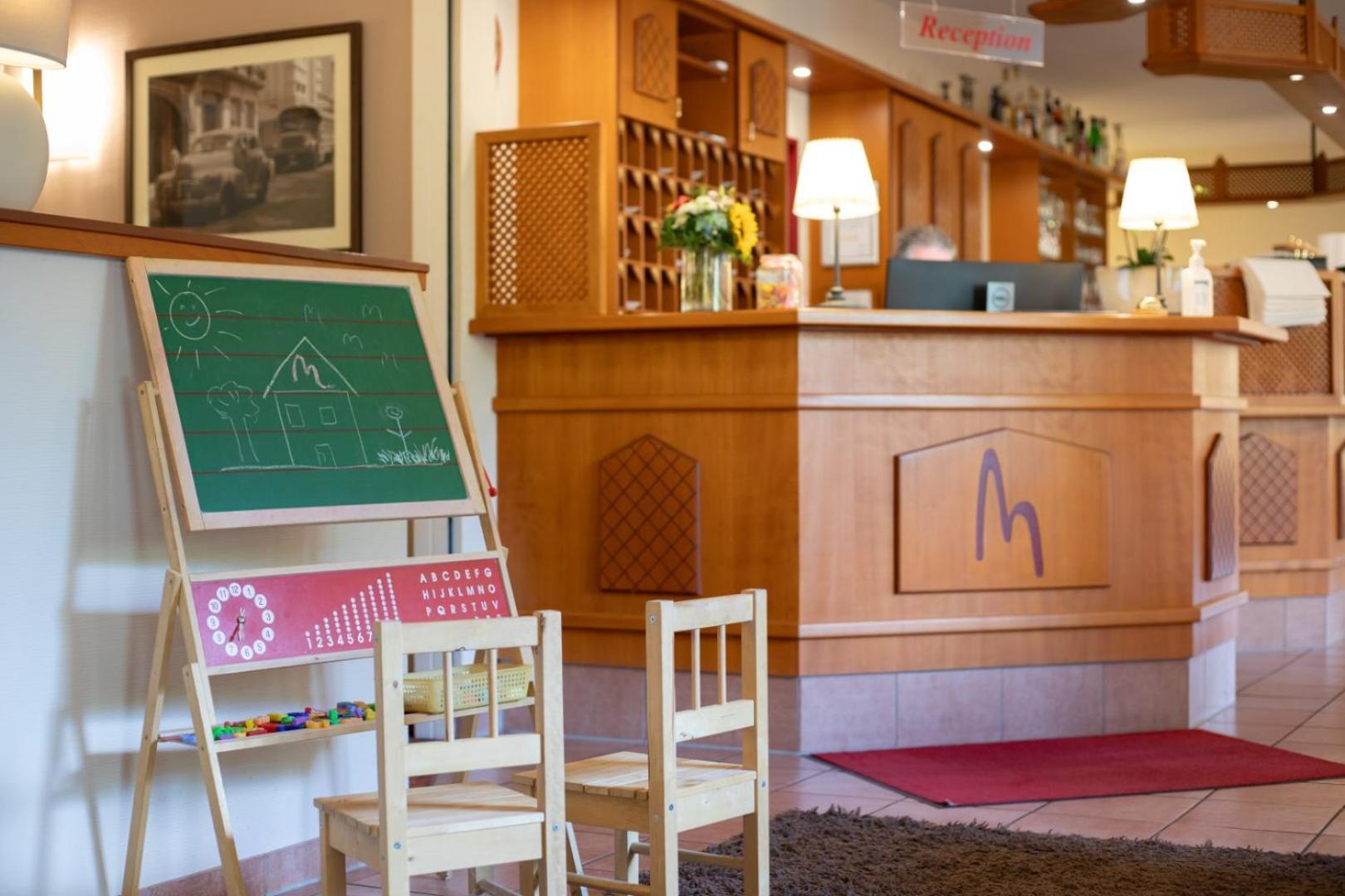 Montana Hotel Senden Eksteriør bilde